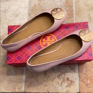 💖light pink tory burch flats💖